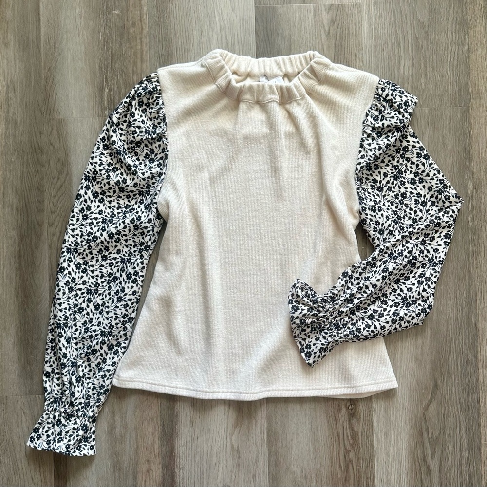 Anthropologie THML Black Ivory Floral Damask Contrast Sweater Top Puff Sleeve S